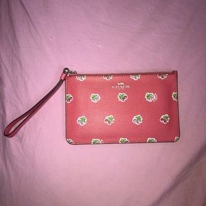 RARE nwot cherry Coach wristlet